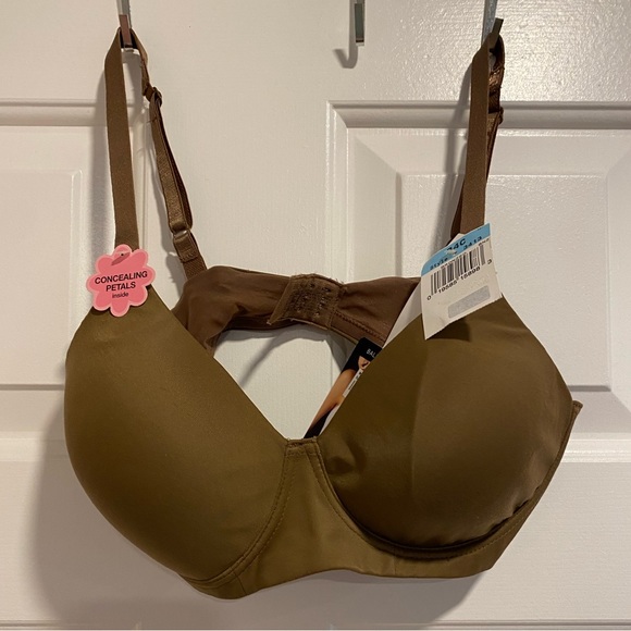 Bali Concealers Macy’s 34C WireFree Bronzed Bra NWT - Picture 2 of 9